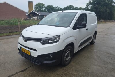 Toyota Proace City 1.5 D-4D live